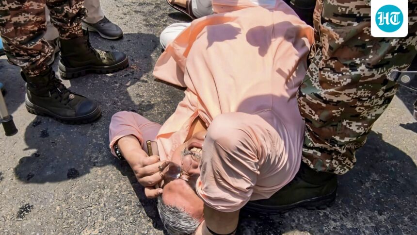 he-attacked-tmc-mp-kalyan-banerjee-near-kolkata,-a-day-after-the-attack-on-abhishek
