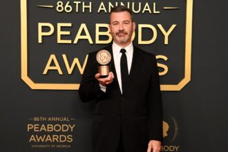 jimmy-kimmel-honored-at-peabody-awards-for-saying-‘telling-jokes-about-the-president-in-america-shouldn’t-win-an-award’