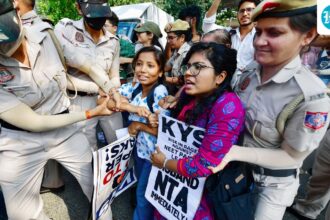 ‘we-are-not-afraid’:-protests-outside-education-ministry-amid-controversies-over-neet-and-cbse-exam