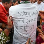 students-protest-outside-the-ministry-of-education-and-demand-dharmendra-pradhan’s-resignation