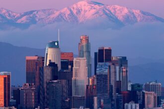 moving-to-los-angeles-for-a-new-chapter?-what-to-know-before-you-pack