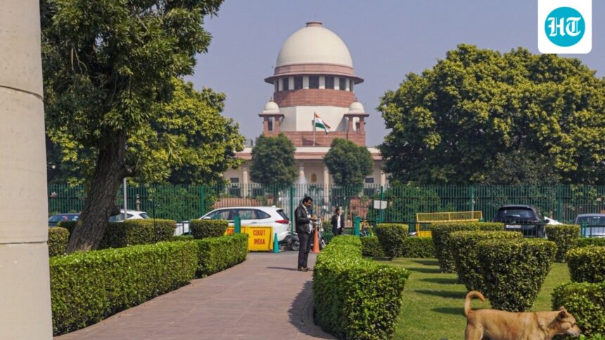 five-were-sworn-in-as-supreme-court-justices,-making-the-supreme-court-almost-fully-functional
