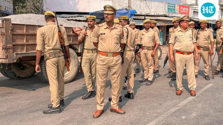 453-nepalese-nationals-were-rescued-from-an-alleged-net-scam-in-kushinagar-in-up | GIBN 453-nepalese-nationals-were-rescued-from-an-alleged-net-scam-in-kushinagar-in-up