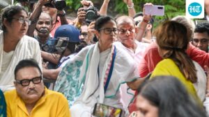 mamata-banerjee-protest-highlights:-‘tmc’s-condition-now-pathetic’,-says-suvendu-adhikari-on-mamata’s-protest-in-kolkata
