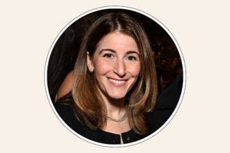 netflix-head-of-communications-emily-feingold-is-out