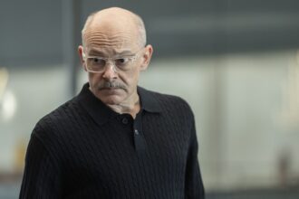 rob-corddry-dives-into-that-‘audacity’-finale-shocker-and-what-it-says-about-silicon-valley:-“no-escape-for-any-of-us”