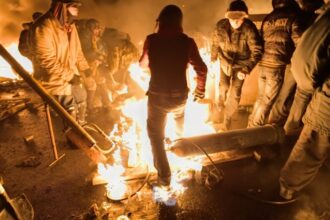 ‘time-machine-maidan’:-a-first-person-doc-that-links-the-ukrainian-war-and-the-2013-revolution-to-paint-a-portrait-of-the-resistance-(exclusive-trailer)