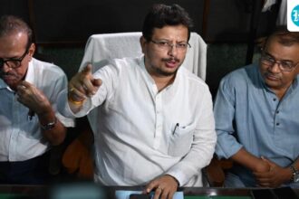 rebel-tmc-front-grabs-oppn’s-key-position-in-the-assembly,-attacks-deals-on-mamata