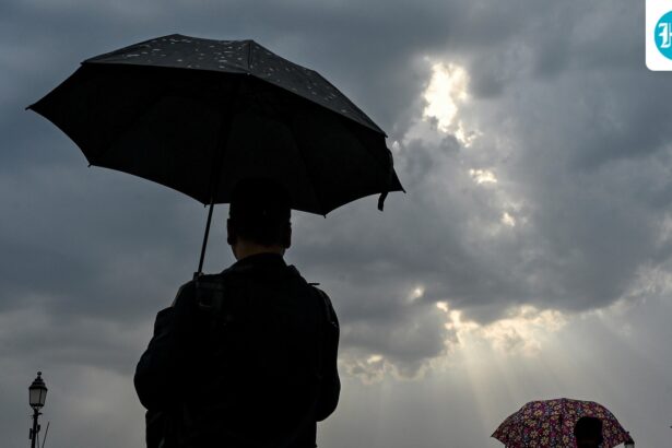 delhi-weather:-yellow-alert-in-the-capital-for-light-rain-and-thunderstorms-during-the-next-two-days