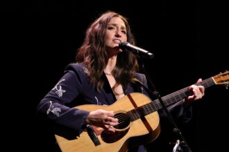 sara-bareilles’-‘good-grief’-tour,-documentary-and-new-album:-everything-we-know-so-far