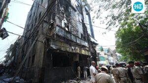 delhi-restaurant-fire:-at-least-21-people-killed-in-a-fire-at-malviya-nagar-restaurant