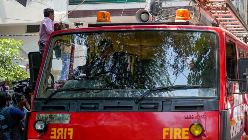 3-dead-after-massive-fire-in-intensive-care-unit-in-muzaffarpur,-bihar;-a-short-circuit-is-suspected