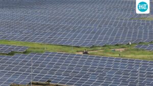 india-overtakes-us-in-solar-power-additions-in-2025:-govt
