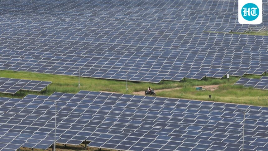 india-overtakes-us-in-solar-power-additions-in-2025:-govt