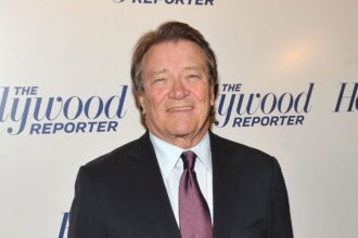 steve-kroft-on-barry-weiss’-‘disastrous’-60-minutes-change:-‘this-is-journalistic-meddling,-it-makes-absolutely-no-business-sense’