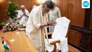 dk-shivakumar-took-oath-as-karnataka-cm,-pledged-development-and-launched-free-bus-ticket-scheme-for-students