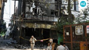 kerala-assembly-pays-tribute-to-delhi-hotel-fire-victims
