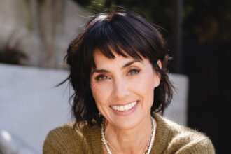 constance-zimmer-talks-‘love-story’,-personal-grief-and-why-hollywood-needs-more-women-over-50