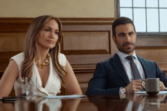 ‘office-romance’-review:-jennifer-lopez-and-brett-goldstein-in-a-netflix-rom-com-that’s-a-lot-of-work-and-not-enough-play