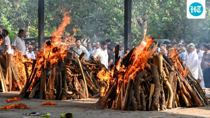 for-the-victims-of-the-delhi-fire,-hopes-for-recovery-have-turned-to-grief