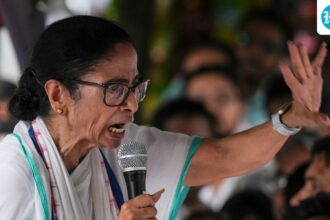 can-tmc-survive?-mamata’s-party-is-facing-the-most-serious-crisis-in-its-28-year-existence