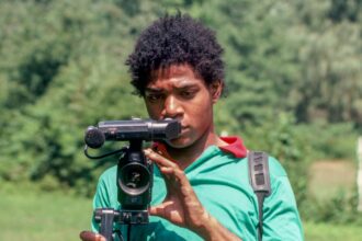 netflix-presents-a-documentary-about-jean-michel-basquiat,-co-produced-with-the-artist’s-family-(exclusively)