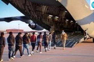 mea-says-1,076-indians-have-been-deported-from-the-us-this-year