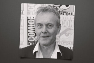 anthony-head,-star-of-“buffy-the-vampire-slayer”,-has-died-at-the-age-of-72