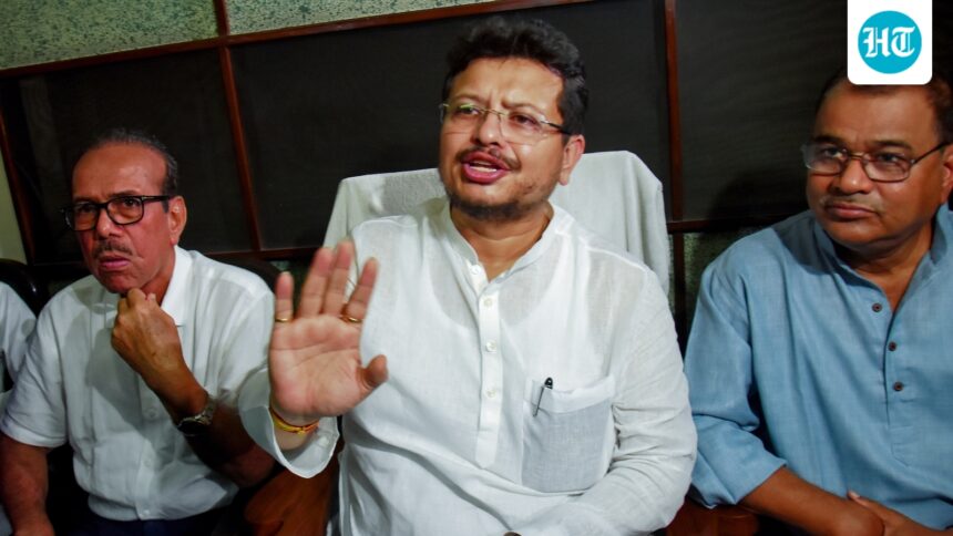 mamata-banerjee-faces-problem-as-tmc-rebel-ritabrata-banerjee-demands-more-support