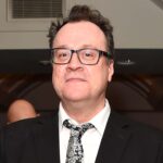 russell-t-davies-talks-about-his-urgent-new-bizarre-drama:-‘i-have-serious-fears-and-serious-doubts’