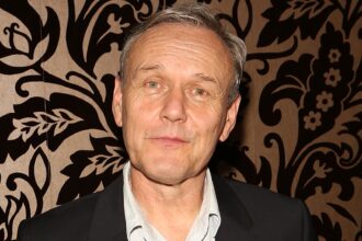anthony-head’s-cause-of-death:-how-did-the-“ted-lasso”-actor-die?