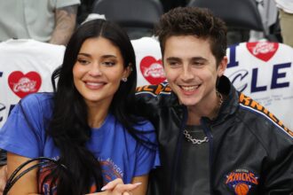 kylie-jenner-and-timothee-chalamet’s-kiss-on-courtside-sells-us-a-fantasy-here’s-what-comes-next.