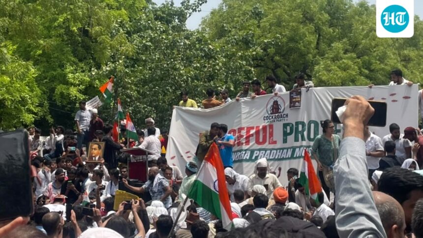 they-said-cockroaches-would-never-do-that-cjp-founder-dipke-shares-video-of-jantar-mantar-rally | GIBN ‘they-said-cockroaches-would-never-do-that…’:-cjp-founder-dipke-shares-video-of-jantar-mantar-rally