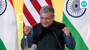 kolkata-metro-to-receive-60-new-generation-trains-in-next-five-years:-union-railway-minister-ashwini-vaishnao
