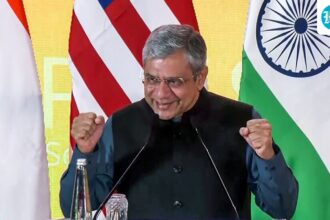 kolkata-metro-to-receive-60-new-generation-trains-in-next-five-years:-union-railway-minister-ashwini-vaishnao
