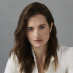 grace-gummer-talks-about-the-emotional-finale-of-her-‘love-story’-and-criticism-from-caroline-kennedy’s-son-jack-schlossberg