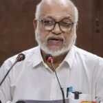 cpi(m)-chief-criticizes-rahul-for-allegedly-linking-bjp-with-the-left