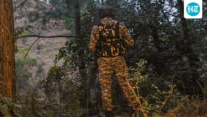 an-indian-army-soldier-died-after-an-accidental-fall-during-operation-sherwali-in-rajouri-in-jammu-and-kashmir
