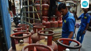 center-says-omcs-lose-rs-700-per-lpg-cylinder-despite-recent-price-hike