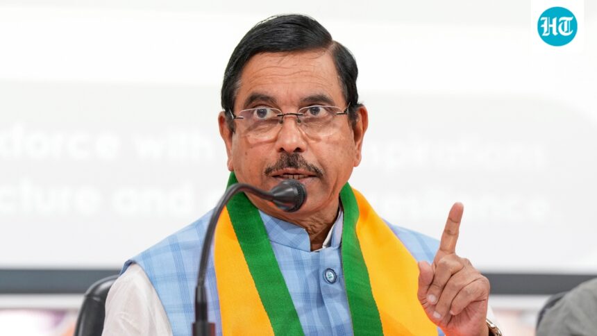 union-minister-prahlad-joshi-says-a-rise-in-lpg-prices-is-inevitable-due-to-the-global-crisis