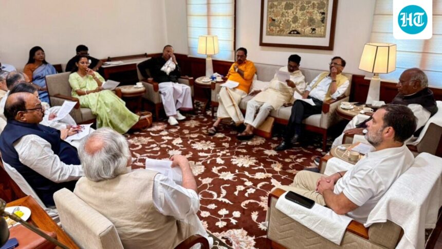 23-parties-participating-in-the-main-india-bloc-meet-today-dmk-aap-to-skip | GIBN 23-parties-participating-in-the-main-india-bloc-meet-today;-dmk,-aap-to-skip