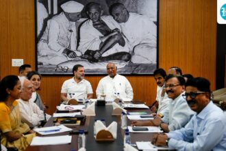 india-caucus-meeting-live:-23-congress-allies-meet-in-delhi-at-12-noon-today;-dmk,-aap-to-skip