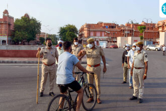 jaipur-on-high-alert-ahead-of-temple-and-mosque-demolition:-internet-shutdown,-3,000-police-on-duty