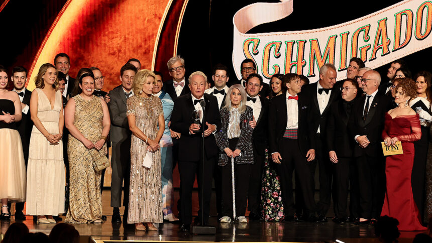 “schmmegadon!”-wins-best-musical-at-the-2026-tony-awards,-and-“liberation”-wins-best-play