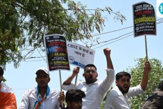the-delhi-high-court-has-issued-notice-on-nsui’s-plea-to-probe-cbse’s-osm-system