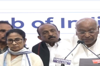 as-tmc-crack-travels-to-delhi,-mamata-seeks-warmth-in-the-situation-in-india:-the-two-meet-today-to-decode