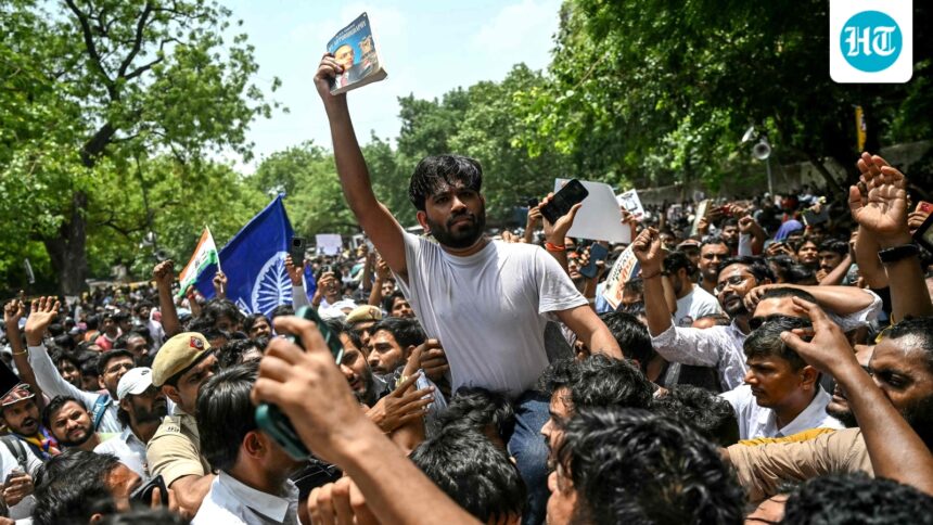 the-sarwar-janata-party-is-holding-a-protest-in-pune-on-june-11-demanding-pradhans-resignation | GIBN the-sarwar-janata-party-is-holding-a-protest-in-pune-on-june-11-demanding-pradhan’s-resignation