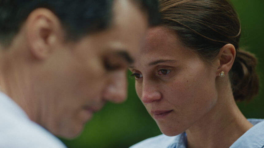 last-day-review-alicia-vikander-and-victoria-pedretti-shine-in-mrs-dalloway-reinterpretation-of-the-perils-of-modern-motherhood | GIBN ‘last-day’-review:-alicia-vikander-and-victoria-pedretti-shine-in-‘mrs.-dalloway’-reinterpretation-of-the-perils-of-modern-motherhood