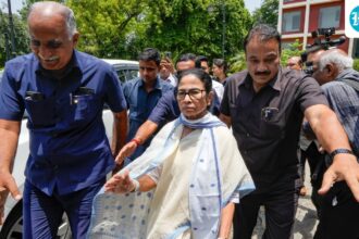 tmc-crisis-live:-mp-kakoli-ghosh-and-19-rebels-extend-support-to-nda-in-fresh-jolt-for-mamata;-another-party-leader-was-arrested