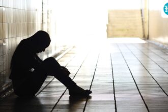 a-12-year-old-girl-was-injured-after-she-was-pushed-from-the-building-and-attempted-to-harass-her